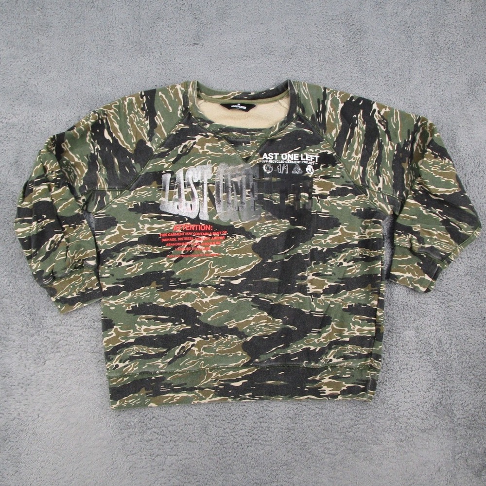 Undefeated Last One Left Tiger Camo Raglan Sweatshirt Mens Small Green Graphic